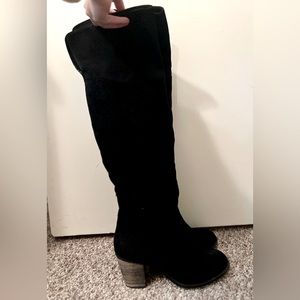 Crown Vintage Boots